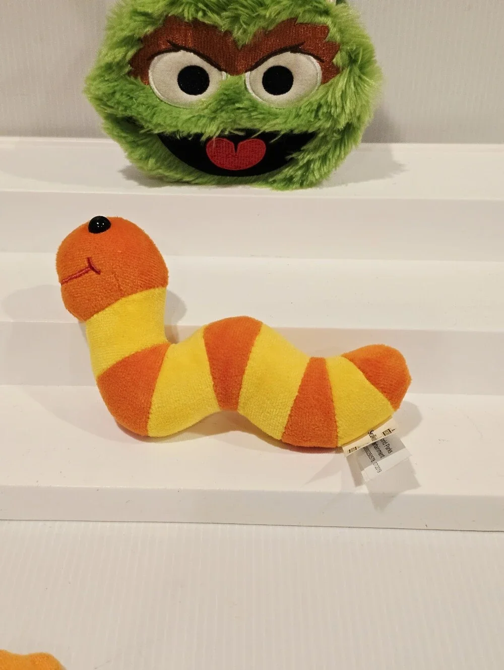 Sesame Place Oscar The Grouch Plush Purse with Worm Sea World Busch Gardens